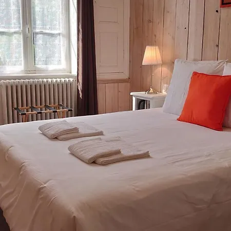 La Maison Serrurier - D'hotes Bed & Breakfast